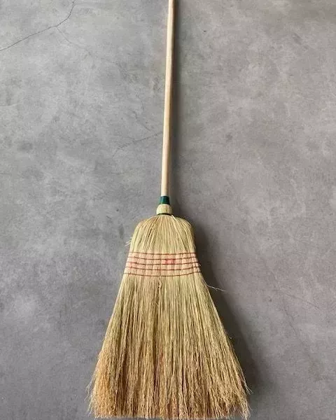 BALAI PAILLE DE RIZ 5 FILS SUP