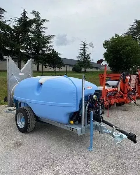 Pulvérisateur Aéroconvection Loire 3000 L Trainé