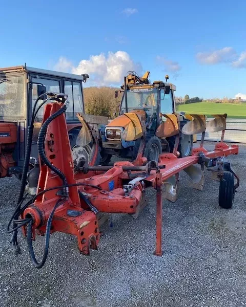 CHARRUE REVERSIBLE KUHN MASTER 120 NSH 5 CORPS