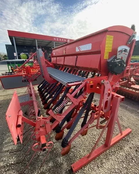 Semoir à grain Maschio 3 M à socs