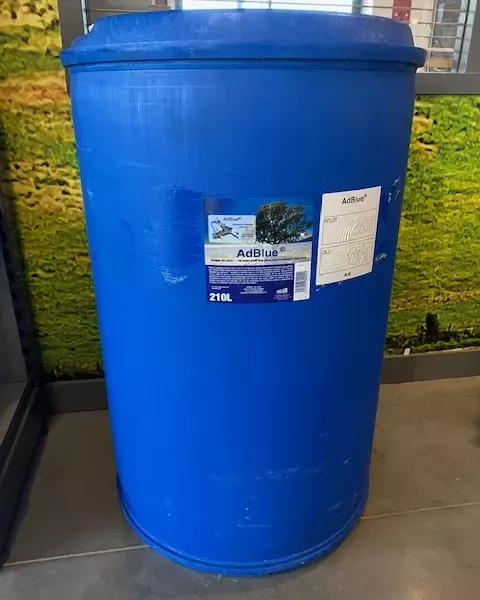 FUT 210 LitresAD BLUE UREE A 32.5%